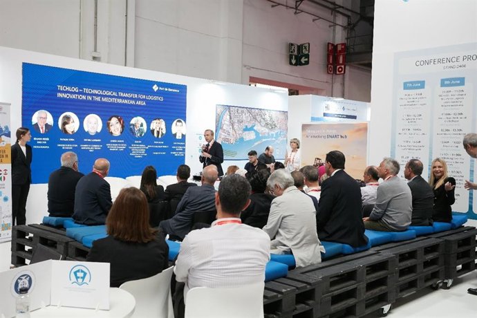 Estand del Puerto de Barcelona en la edición 2023 del SIL.