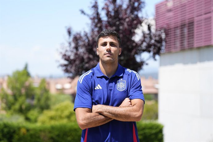 Rodri Hernández durante el 'Día de Medios' por la Eurocopa 2024