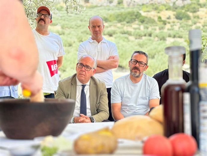 Jesús estrella en el taller gastrónmico de 'Andalucía come Cultura'