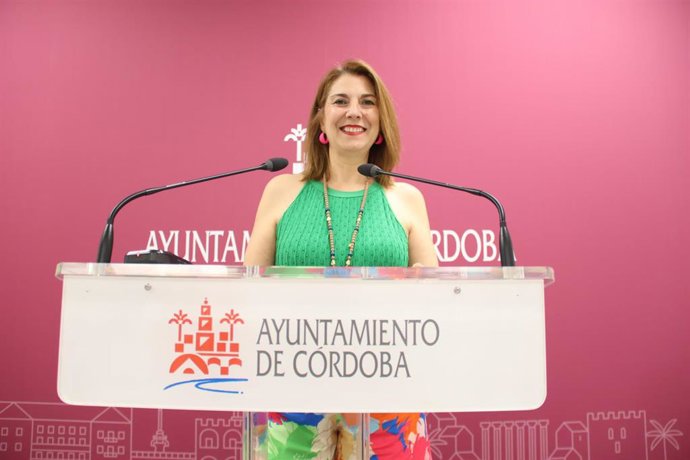 La teniente de alcalde delegada de Servicios Sociales del Ayuntamiento de Córdoba, Eva Contador.