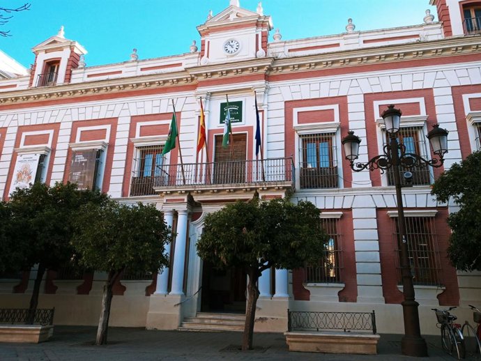 Archivo - Fachada de la Casa de la Provincia.