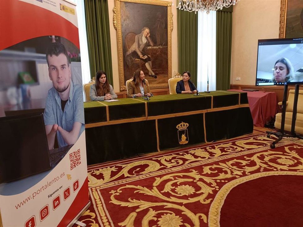 Presentación del convenio entre el Ayuntamiento de Gijón y Fundación Inserta Once para favorecer la inserción laboral de personas con discapacidad.