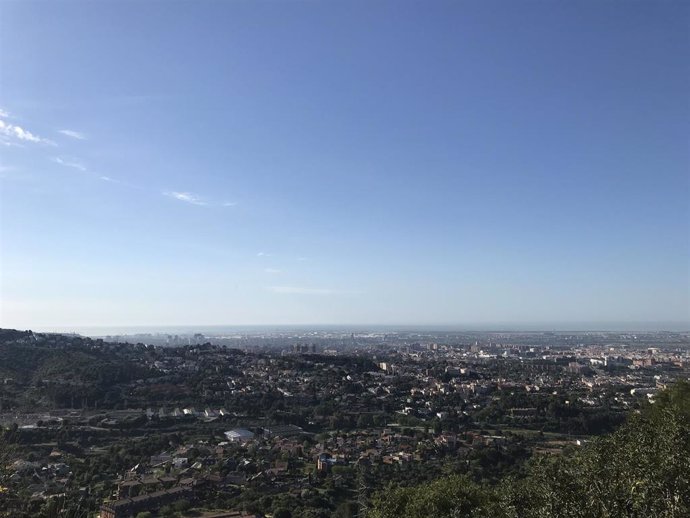 Archivo - Barcelona, contaminación, Baix Llobregat, L'Hospitalet de Llibregat, área metropolitana, Sant Just Desvern, Esplugues de Llobregat