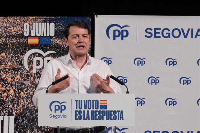 El Presidente De La Junta Y Del PP De Castilla Y León, Alfonso Fernández Mañueco, Clausura Un Mitin En San Pedro De Gaíllos (Segovia).
