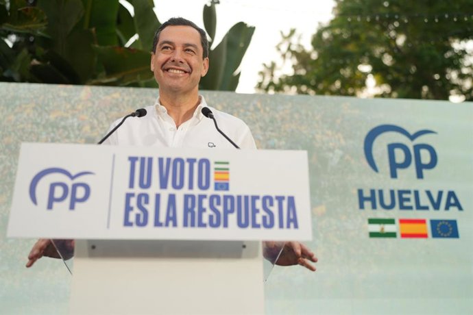 El presidente del PP-A, Juanma Moreno, en un acto electoral en Huelva.