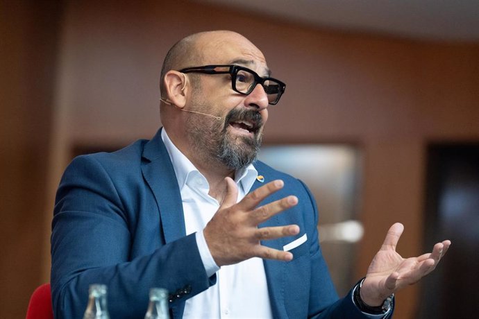 El eurodiputado y candidato de Ciudadanos para las elecciones europeas, Jordi Cañas, durante un debate para las elecciones europeas del 9J, en el Auditori de UPF, a 22 de mayo de 2024