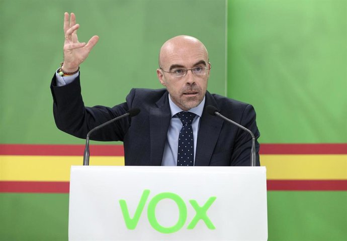 Archivo - El miembro del Comité Ejecutivo Nacional de Vox Jorge Buxadé Villalba