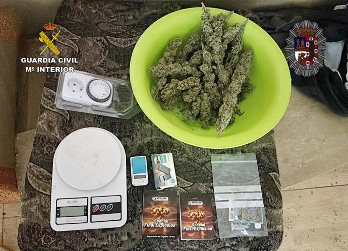 Imagen de la droga incautada durante el registro en la casa cueva