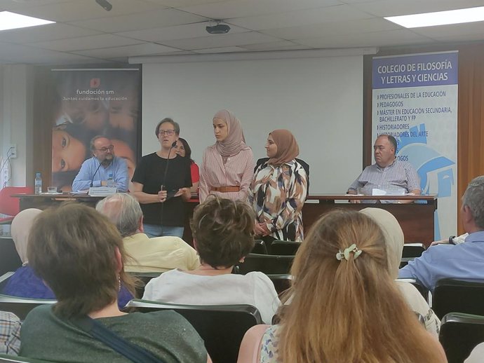 El Observatorio de la Religión en la Escuela (ORE) ) ha celebrado su III Seminario Internacional en el Colegio Oficial de Docentes de Madrid