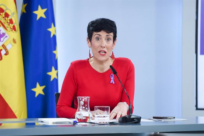 Archivo - La ministra de Inclusión, Seguridad Social y Migraciones, Elma Saiz