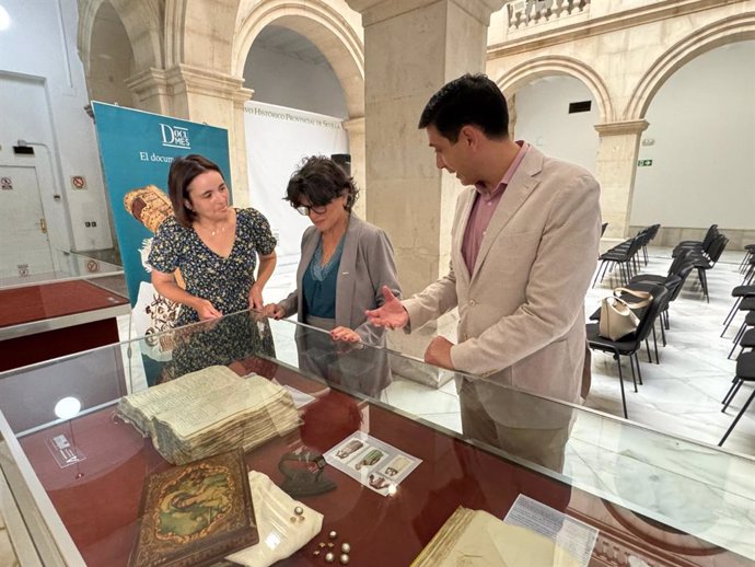 El Archivo Provincial de Sevilla analiza en junio la indumentaria femenina en el siglo XVIII.