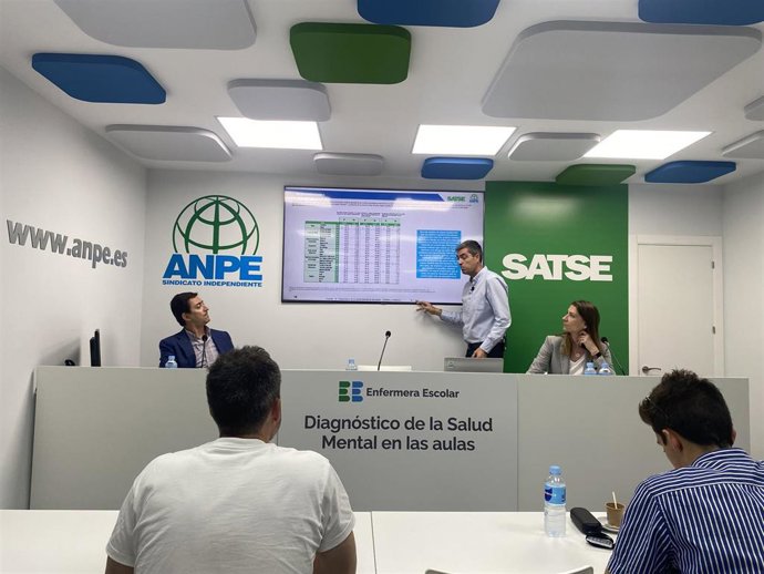 Presentación del estudio 'Diagnóstico de la salud mental en las aulas'  realizado por ANPE y SATSE.