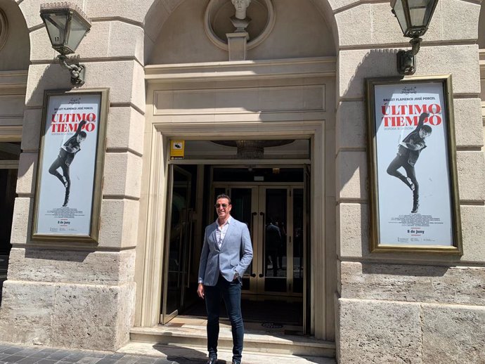 El bailarín José Porcel se despide del Teatro Principal de València con su espectáculo 'Último tiempo'