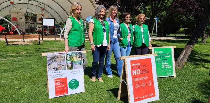 Presentación de los nuevos espacios sin humo de Ávila.