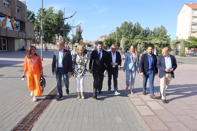 El presidente de VOX Teruel, Alejandro Nolasco, encabeza la delegación del partido en un acto en Utebo (Zaragoza).