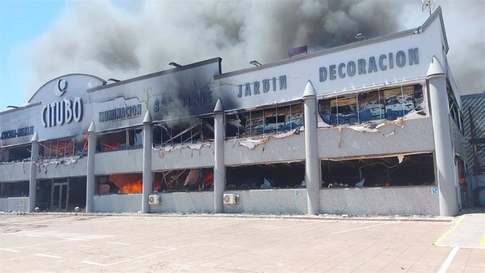 Incendio en la nave industrial de Citubo en Ibiza.