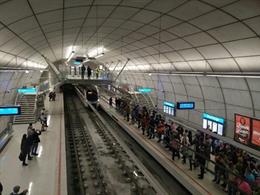 Archivo - Estación de Otxakoaga de la Línea 3 del Metro