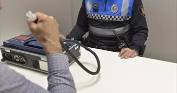 Un conductor emprenderá acciones contra la Policía al practicarle una prueba de alcoholemia con el pulmón perforado
