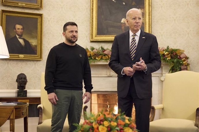 Archivo - El presidente de Estados Unidos, Joe Biden, recibe en la Casa Blanca a su homólogo de Ucrania, Volodimir Zelenski