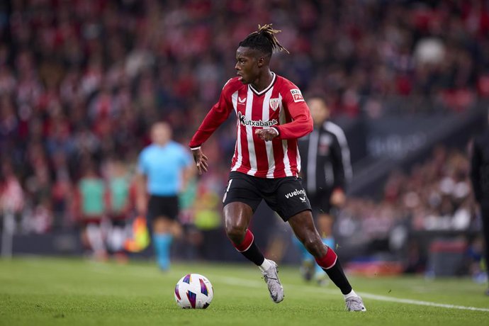 Nico Williams of Athletic Club in action during the LaLiga EA Sports match between Athletic Club and Sevilla FC at San Mames on May 19, 2024, in Bilbao, Spain.