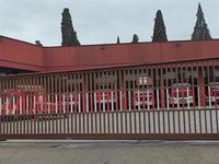 Desalojado en prevención un edificio en Córdoba tras el incendio en una planta subterránea