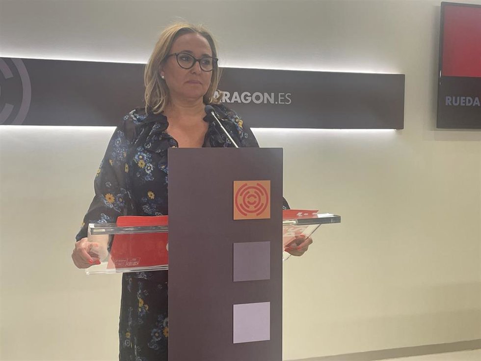 La portavoz parlamentaria del PSOE Aragón, Mayte Pérez.