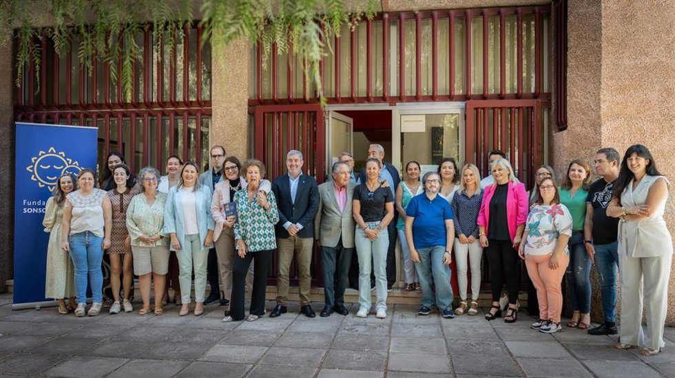 El presidente de Canarias, Fernando Clavijo, en una visita a la Fundación Sonsoles Suárez