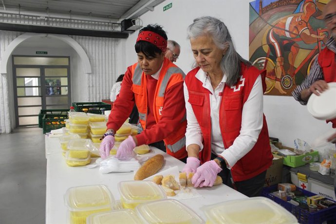 Cruz Roja va atendre a més de 36.000 persones a la província el 2023