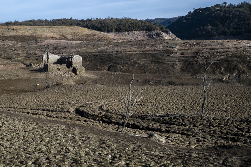 Archivo - Vista del pantano de Sau, a 22 de enero de 2024, en Barcelona, Catalunya (España).