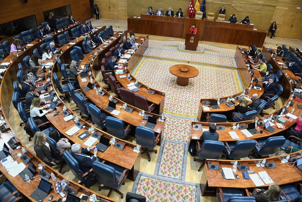 Archivo - El Hemiciclo durante un pleno en la Asamblea de Madrid.
