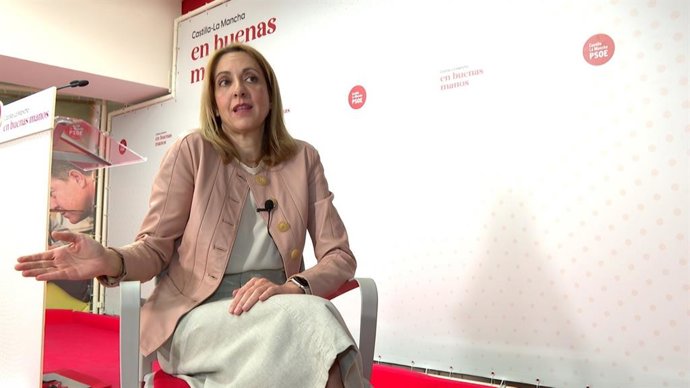 La candidata del PSOE a las elecciones al Parlamento Europeo Cristina Maestre.