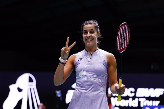Archivo - La jugadora Carolina Marín celebra una victoria durante un torneo