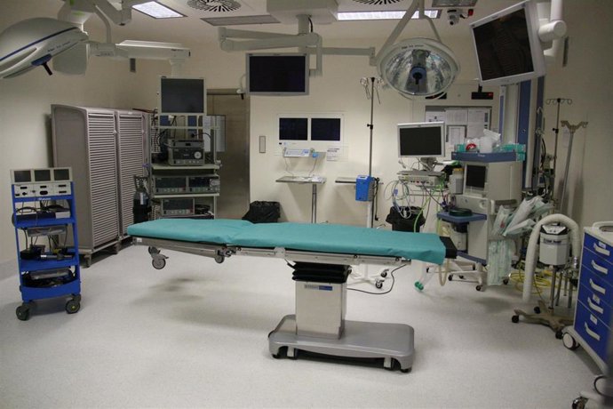 Archivo - Quirófano Hospital Toledo