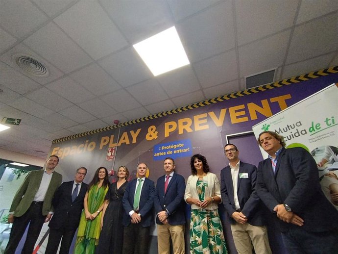 Seguridad Vial: Aparca las distracciones