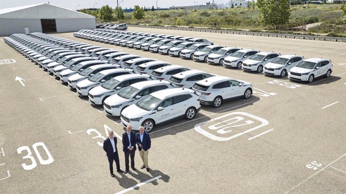 Skoda entrega su mayor flota eléctrica a Endesa con 167 unidades Enyaq.