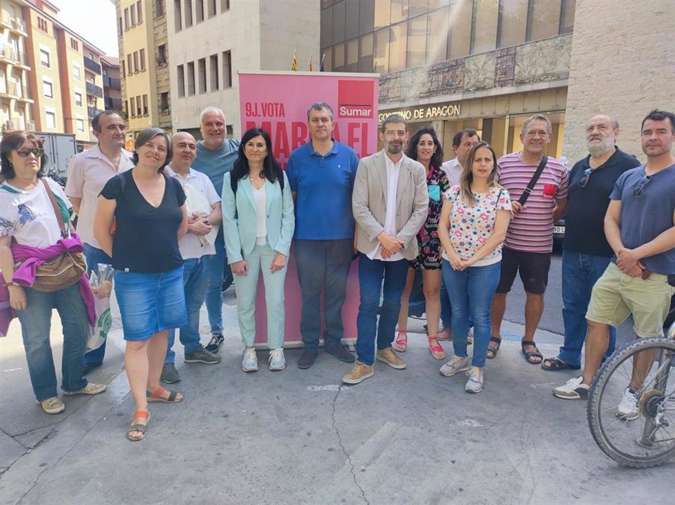 Acto de Sumar Aragón en la plaza de San Pedro Nolasco de Zaragoza.