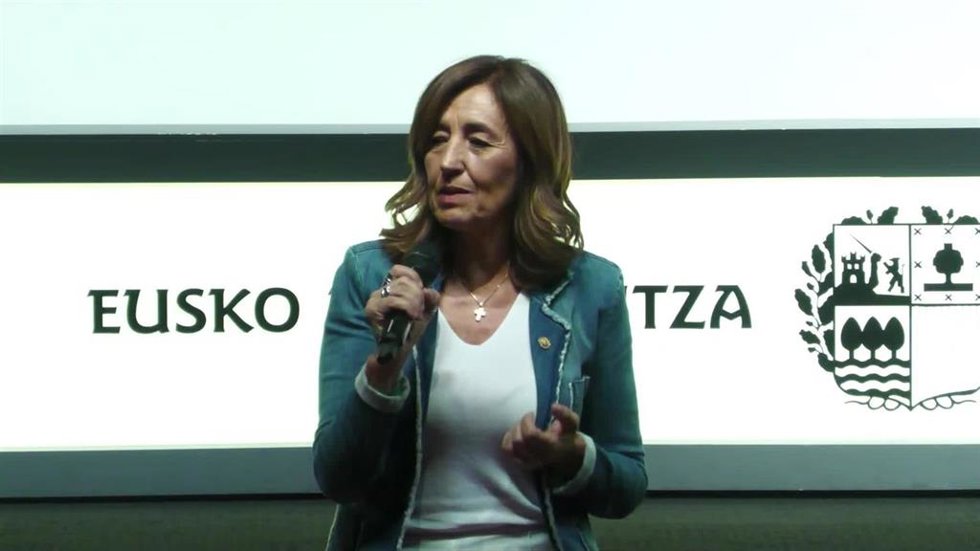 La consejera Garamendi participa en el IX Encuentro de Participación de Personas en situación de pobreza y exclusión social de Euskadi celebrado en la sede del Gobierno Vasco de Lakua
