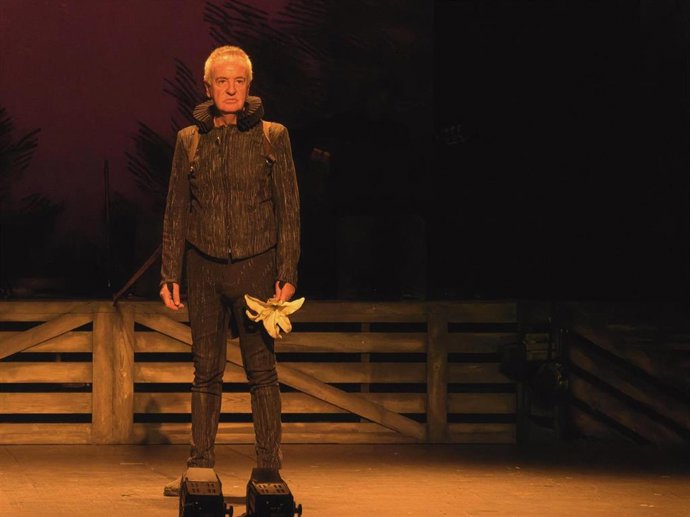 Carlos Hipólito en la obra 'Burro'