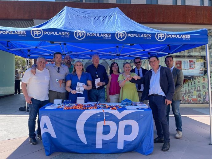 Acto de campaña del PP en el centro de Soria