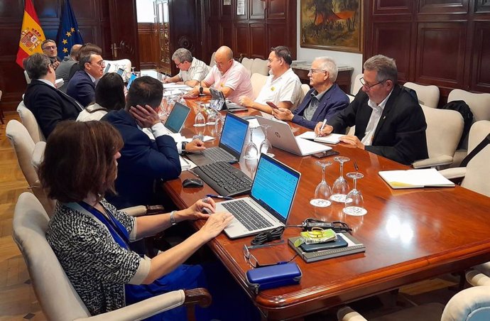 Reunión de evaluación de las 43 medidas del Gobierno