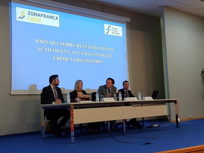 El Fiscal General del Estado, García Ortiz, y la Fiscal Superior de Andalucía, Ana Tárrago, en las jornadas sobre la ORGA en Cádiz.