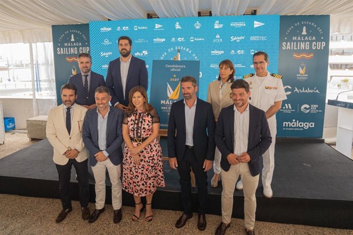 La delegada de Deportes de la Junta en Málaga, Gemma del Corral; el vicepresidente de la Diputación, Cristóbal Ortega; y el concejal de Deportes de Málaga, Borja Vivas, entre otros, han participado en la presentación de la competición.