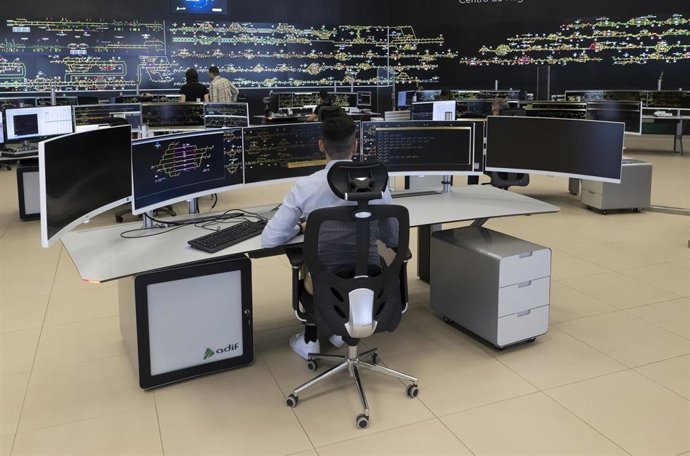 CAF logra varios contratos de señalización para Adif por un valor superior a los 150 millones de euros