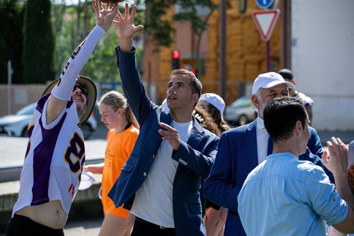 El director general de Juventud y Deportes durante la celebración del Tour Promoción.