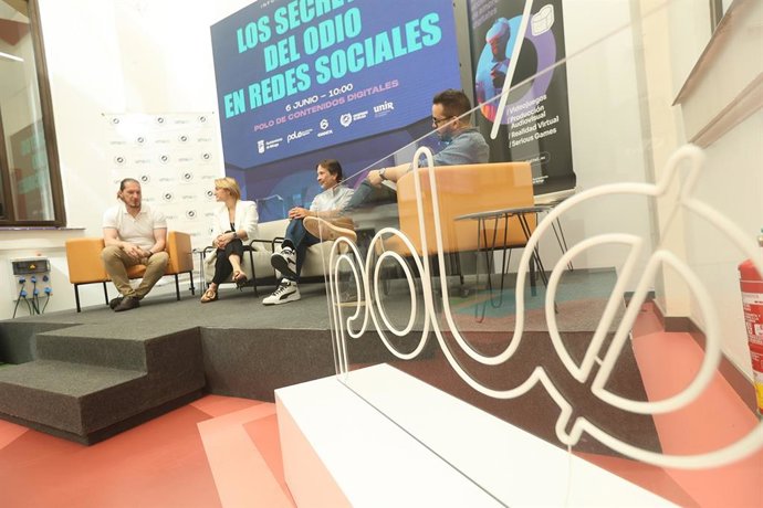 Presentación del estudio sobre  odio en redes sociales a los creadores de contenido de videojuegos.