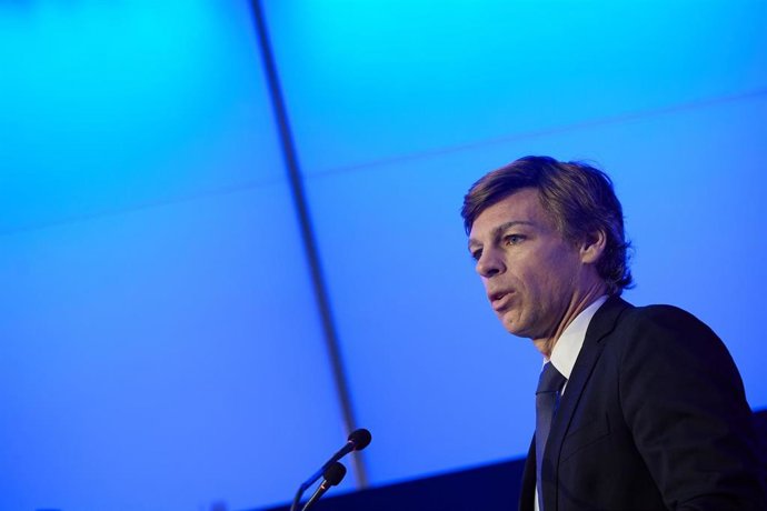 Archivo - El director general de Deportes de la Comunidad de Madrid, Alberto Tomé,en una acto