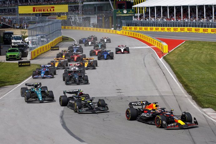 Archivo - Start of the race, 01 VERSTAPPEN Max (nld), Red Bull Racing RB19, action during the Formula 1 Pirelli Grand Prix du Canada, 8th round of the 2023 Formula One World Championship from June 16 to 18, 2023 on the Circuit Gilles Villeneuve, in Montré