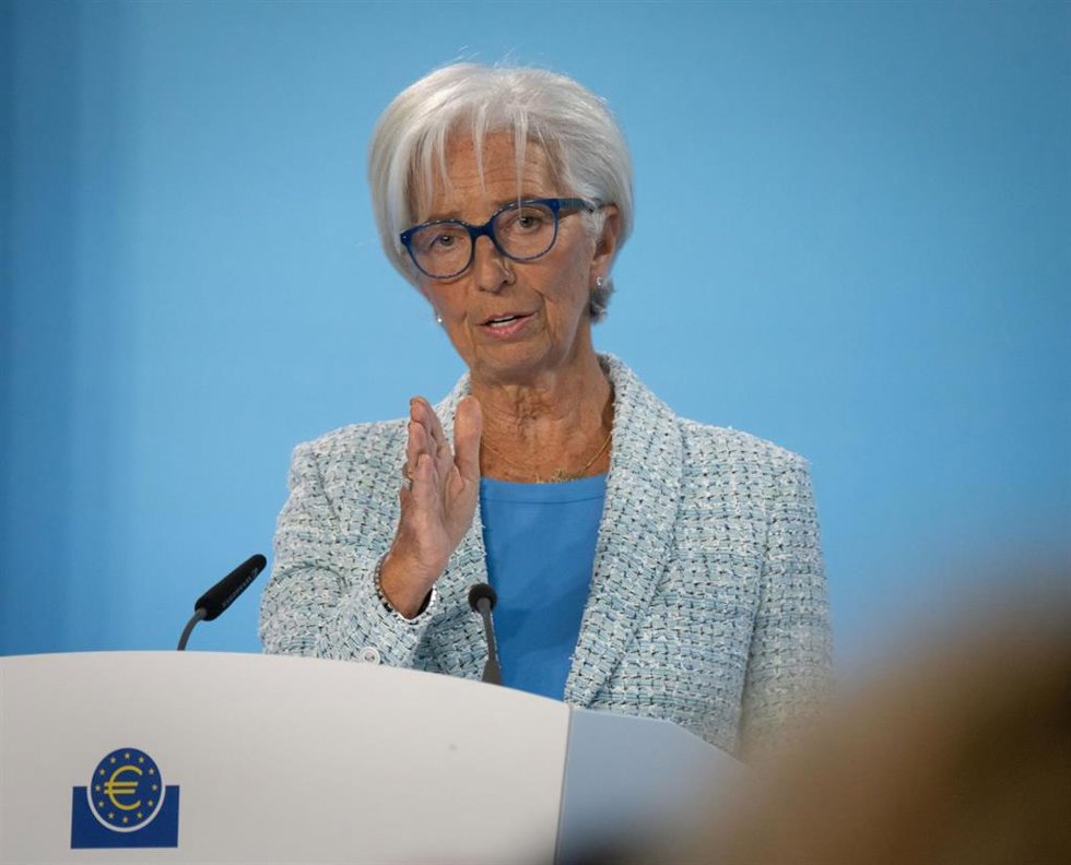06 June 2024, Hesse, Frankfurt_Main: Christine Lagarde, President of the European Central Bank (ECB), gives a press conference after the Council meeting. The European Central Bank (ECB) lowered its key interest rates by a quarter percentage point, follo