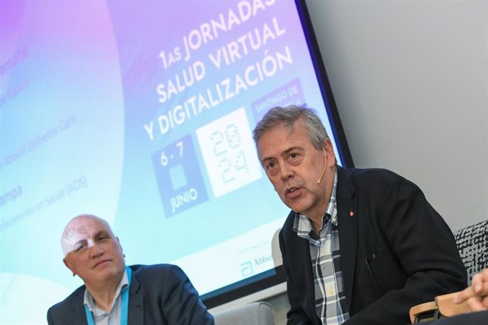 El conselleiro de Sanidade, Antonio Gómez Caamaño, inaugura las I Jornadas 'Salud Virtual y Digitalización'.