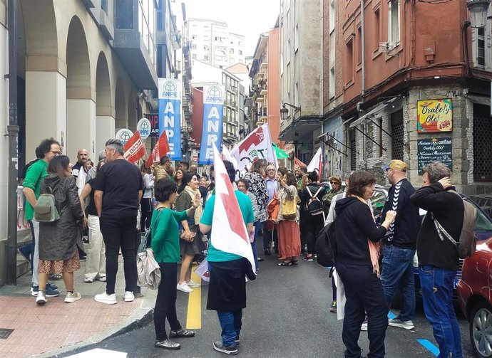 Concentración convocada por la JPD